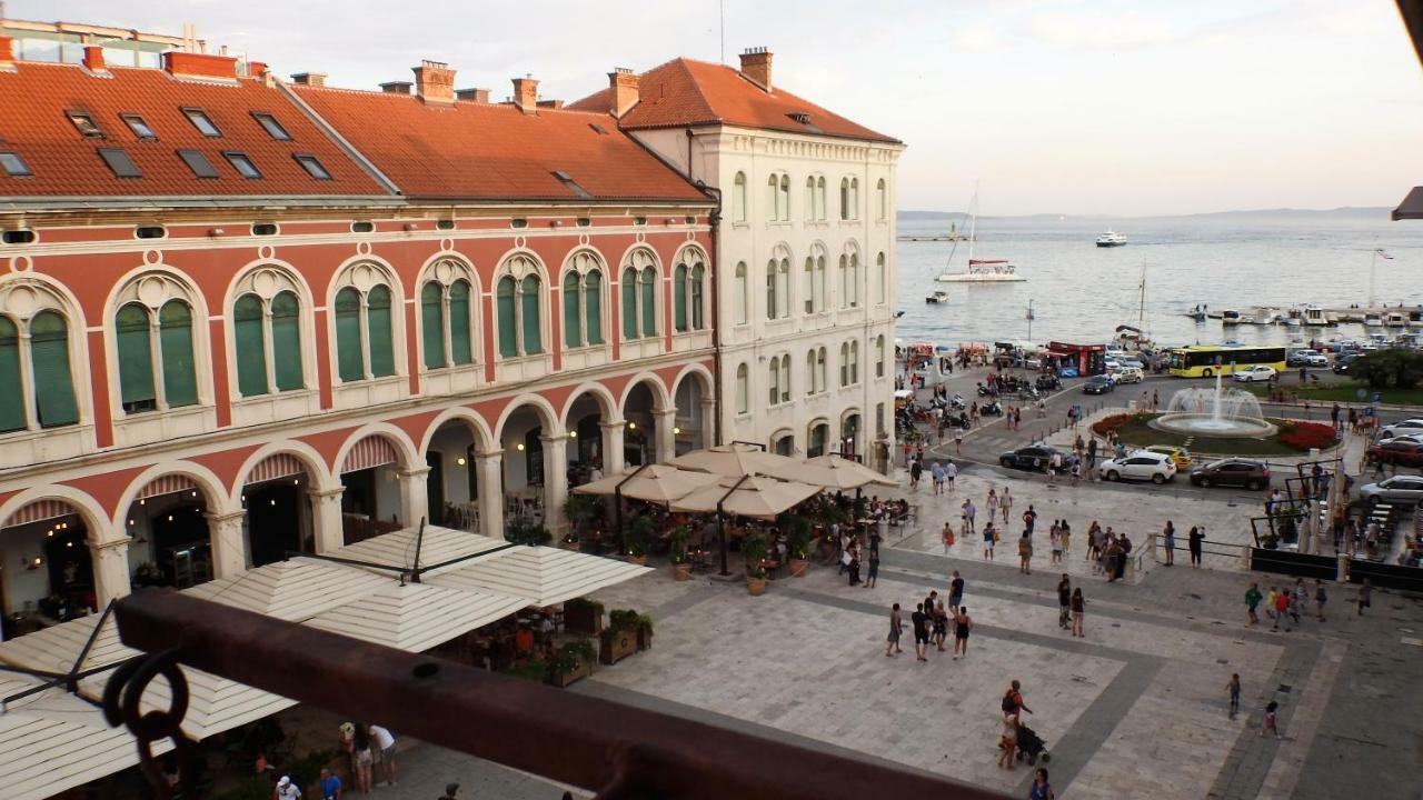 Ferienwohnung Loft At Republic Square Split Exterior foto