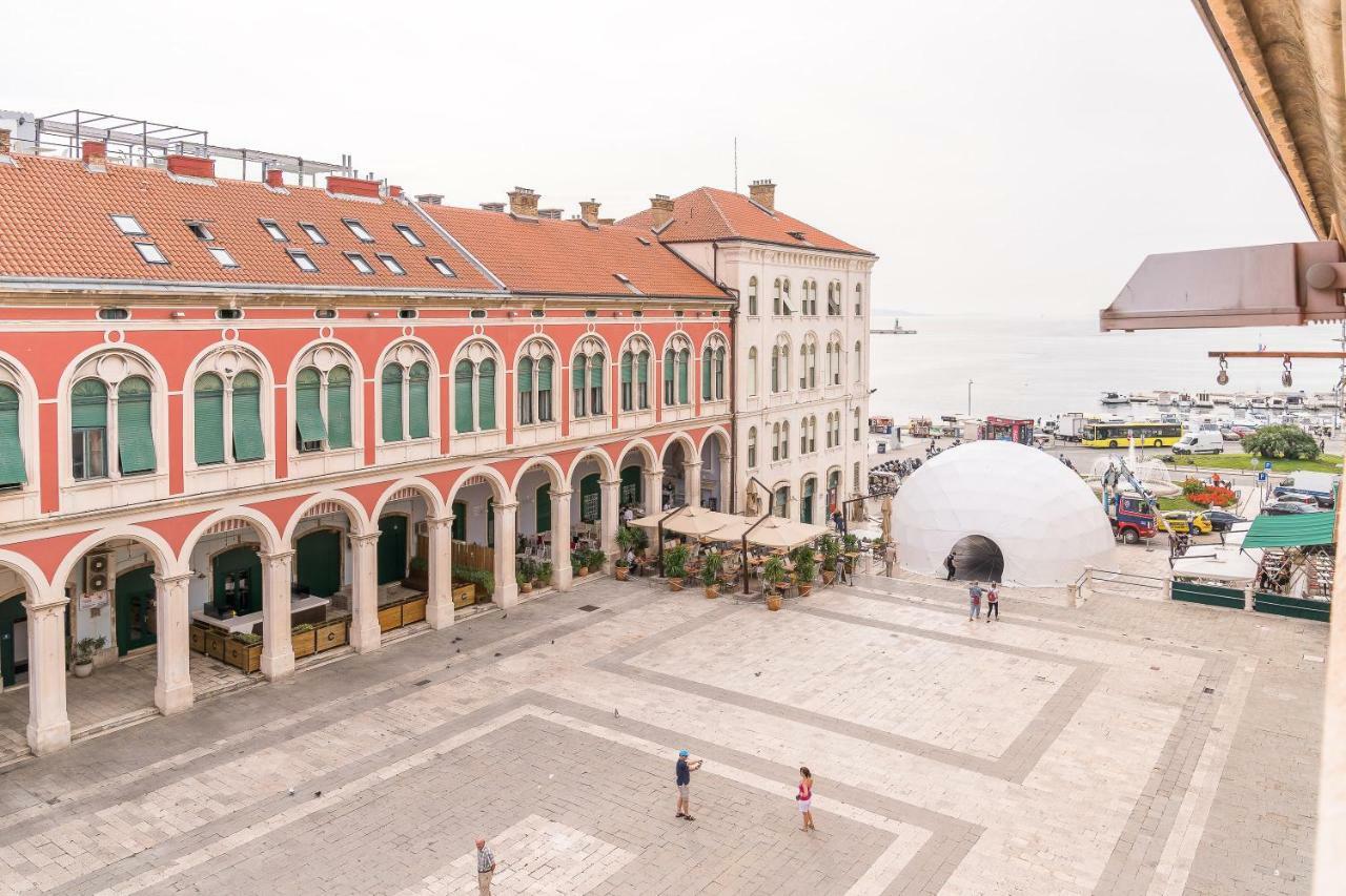 Ferienwohnung Loft At Republic Square Split Exterior foto